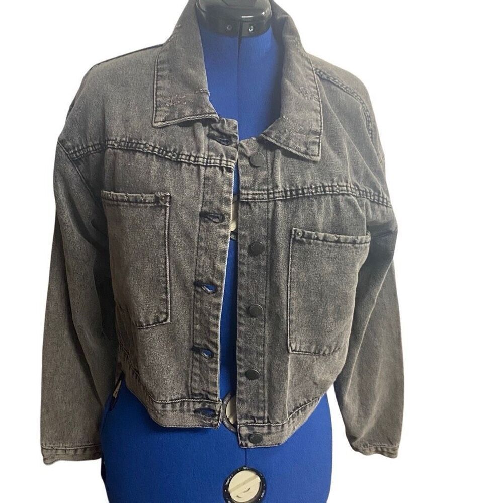 ASHLEY VINTAGE CHARM Women’s Jean Jacket SIZE Large Gray Button Front Distressed